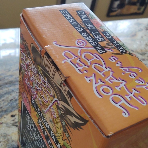 ED HARDY pilsner beer glasses NWOT 🍻 - Picture 11 of 11